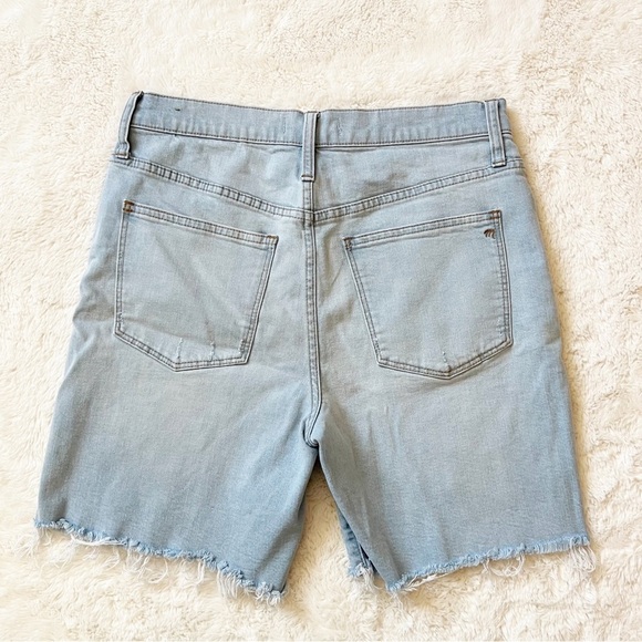 Madewell High-Rise Mid-Length Denim Shorts in Adeline Wash - Picture 5 of 9